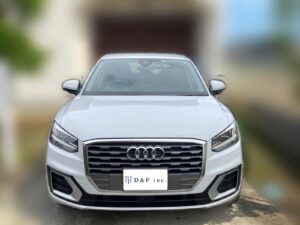 Audi Q2 30TFSIスポーツ