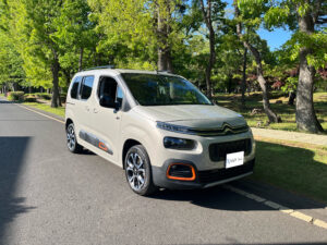 CITROEN ベルランゴ　シャインブルーHDi XTRパッケージ ディーゼル