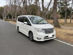 NISSAN セレナ2.0 ハイウェイスターG S-HYBRID アドバンスドセーフティパッケージ