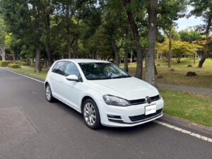 Volkswagen ゴルフ TSIハイラインブルーモーション